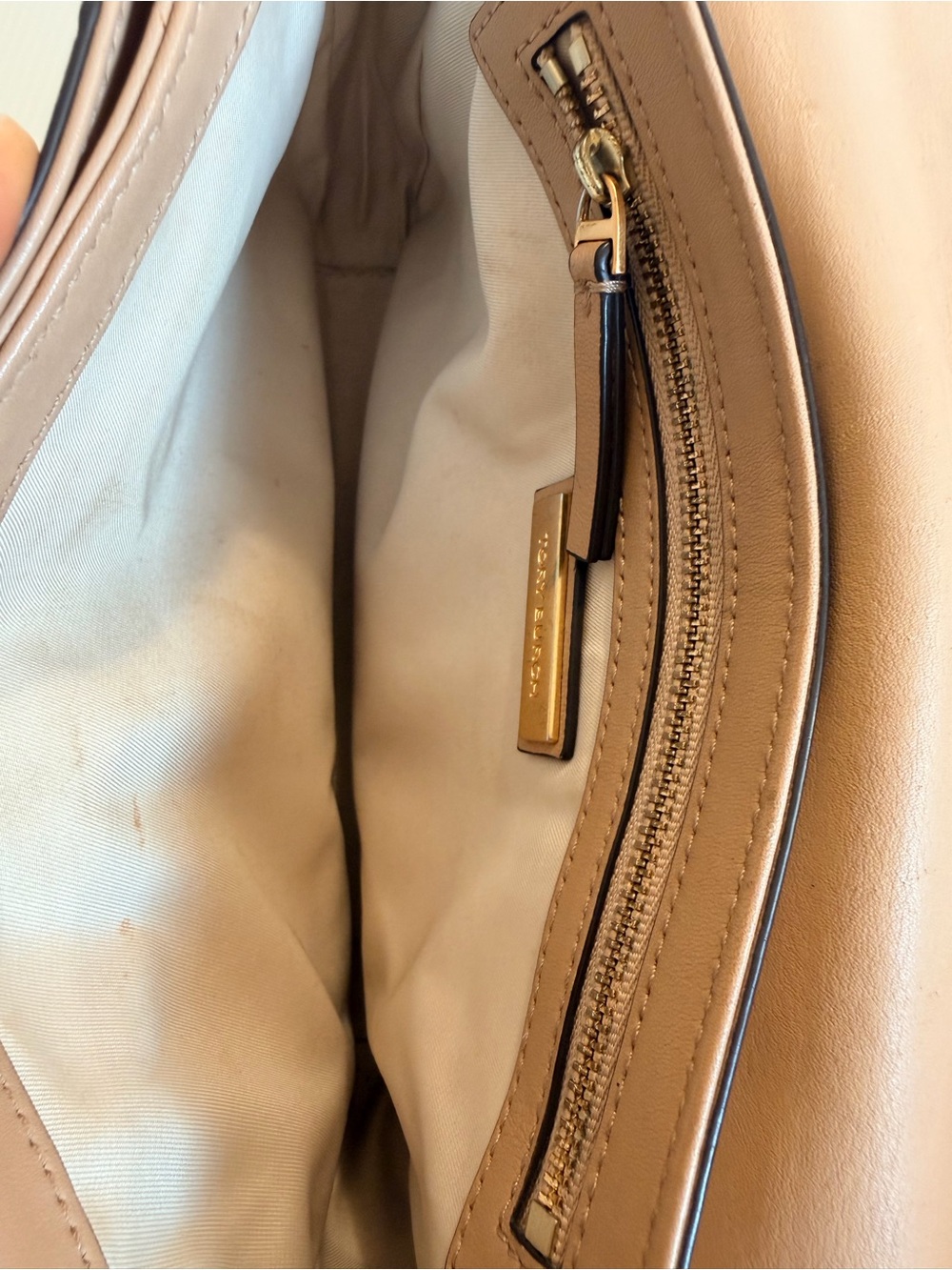 Tory Burch Tan Python-Embossed Shoulder Bag with Dark green Chain Strap - Picture 10 of 16